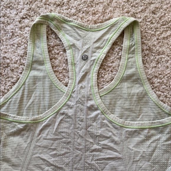 Lululemon Tank Top - Picture 4 of 5